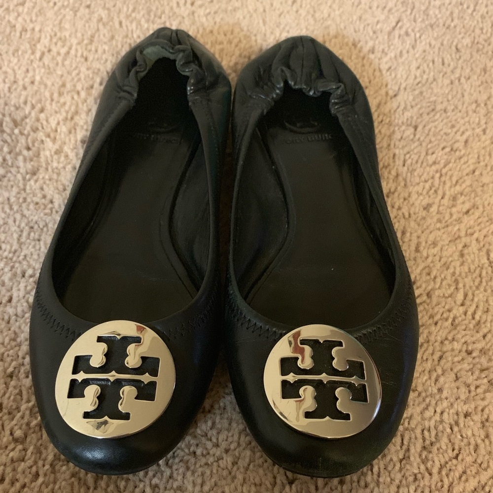 Tory Burch size 7 flats.
